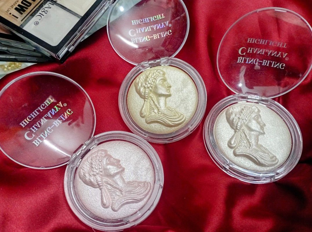 Chanlanya High Quality Pigmented Highlighter