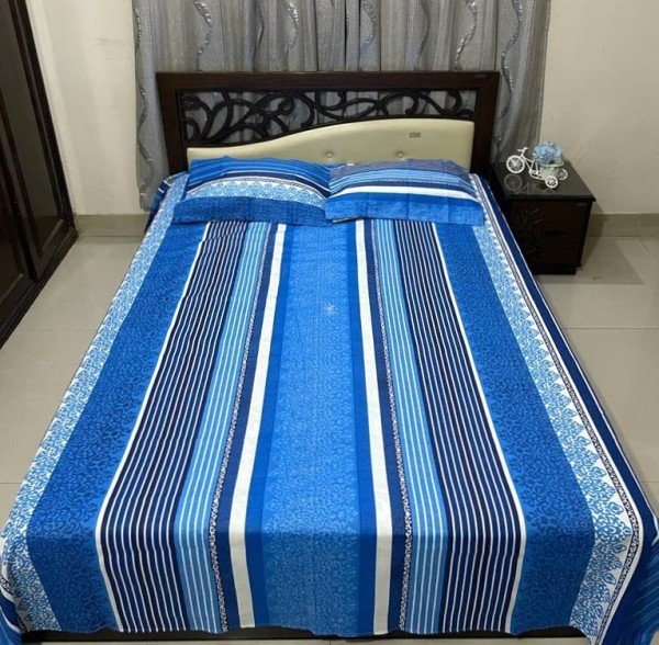 Cotton Design Bedsheet 8 x 8 foot - 3pcs Set